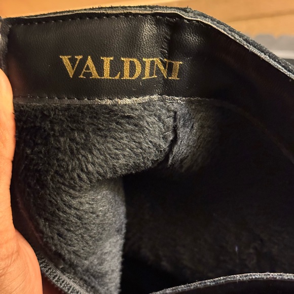Valdini Boots - sz 7 - $150 - Picture 5 of 5